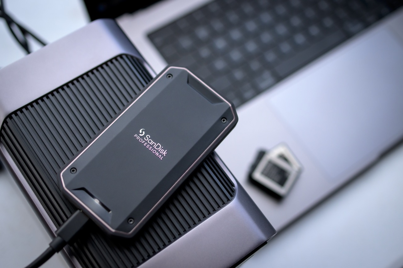 SanDisk Professional PRO-G40 SSD 1TB External Solid State Drive